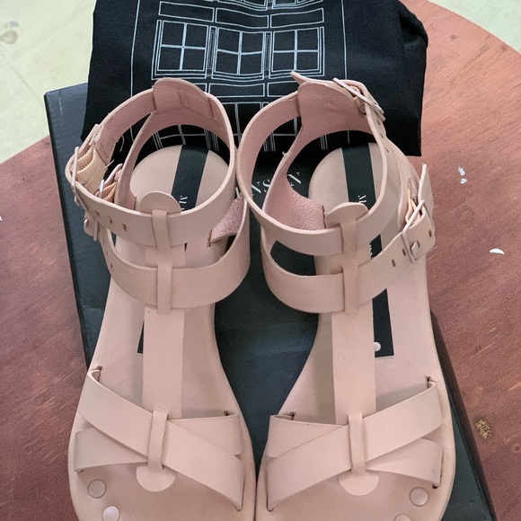 Matt Bernson Blush Sandals - Picture 1 of 4